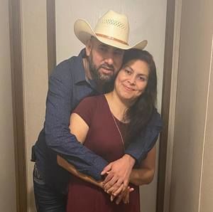 Meet your Posher, Sandy